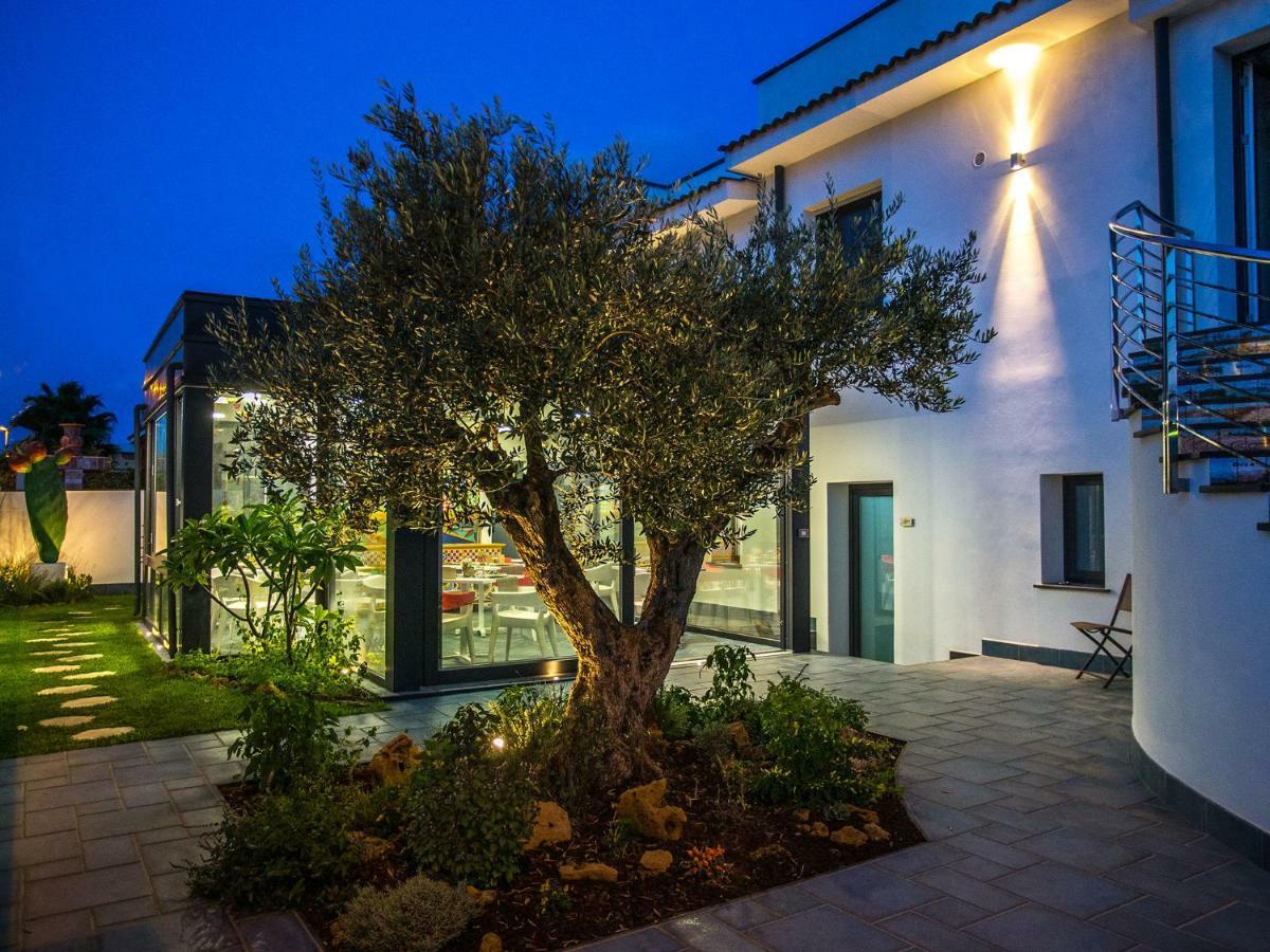 Tra Le Braccia Di Morfeo Bed & Breakfast Terrasini Eksteriør bilde